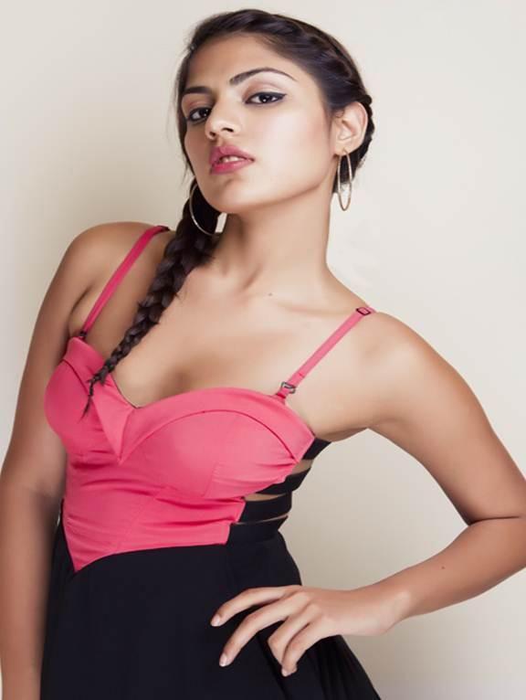 Actress Rhea Chakraborty Hot & Spicy Unseen Pics