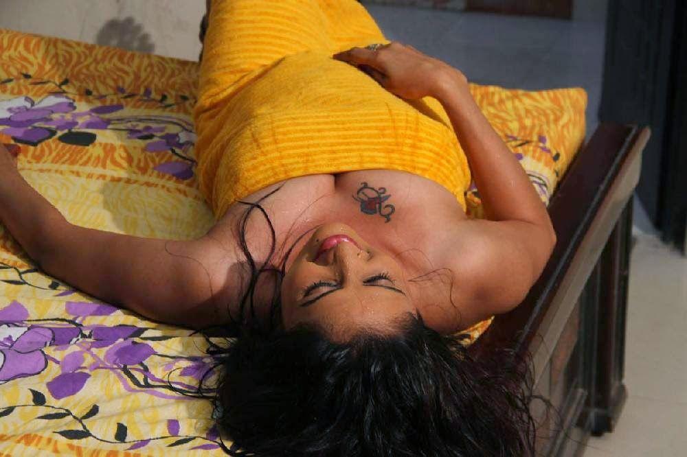 Romantic Target Movie Hot Stills