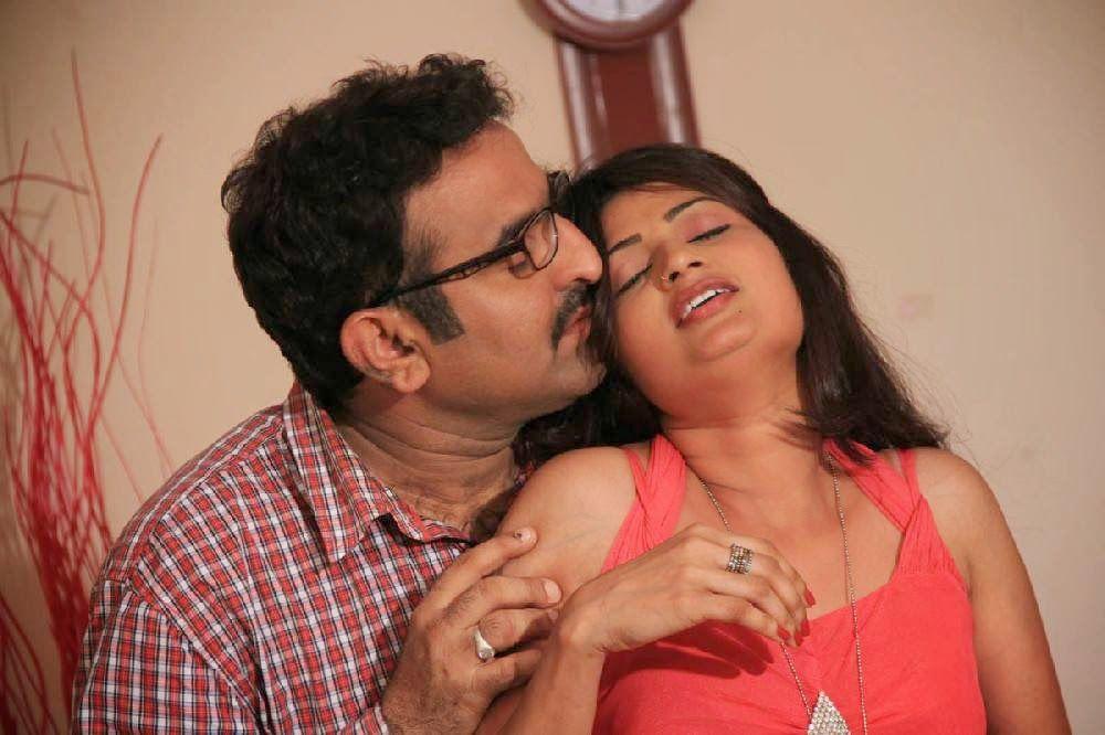 Romantic Target Movie Hot Stills