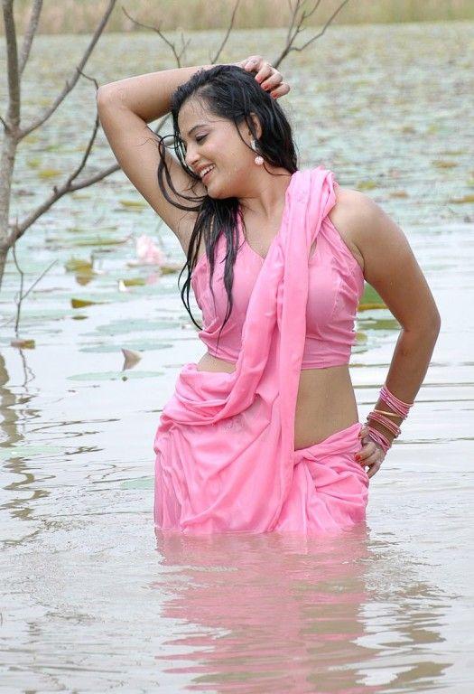 Roopa Kaur Hot Photos