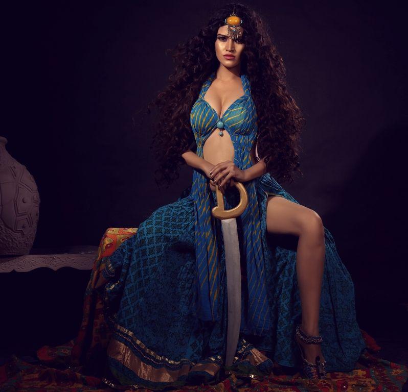 Rowa Khan New Sexy Photoshoot Stills