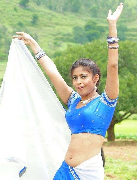 Saira Bhanu Hot Images
