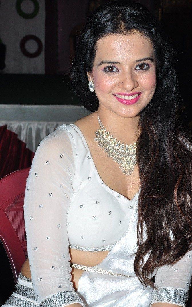 Saloni Hot Sexy Stills