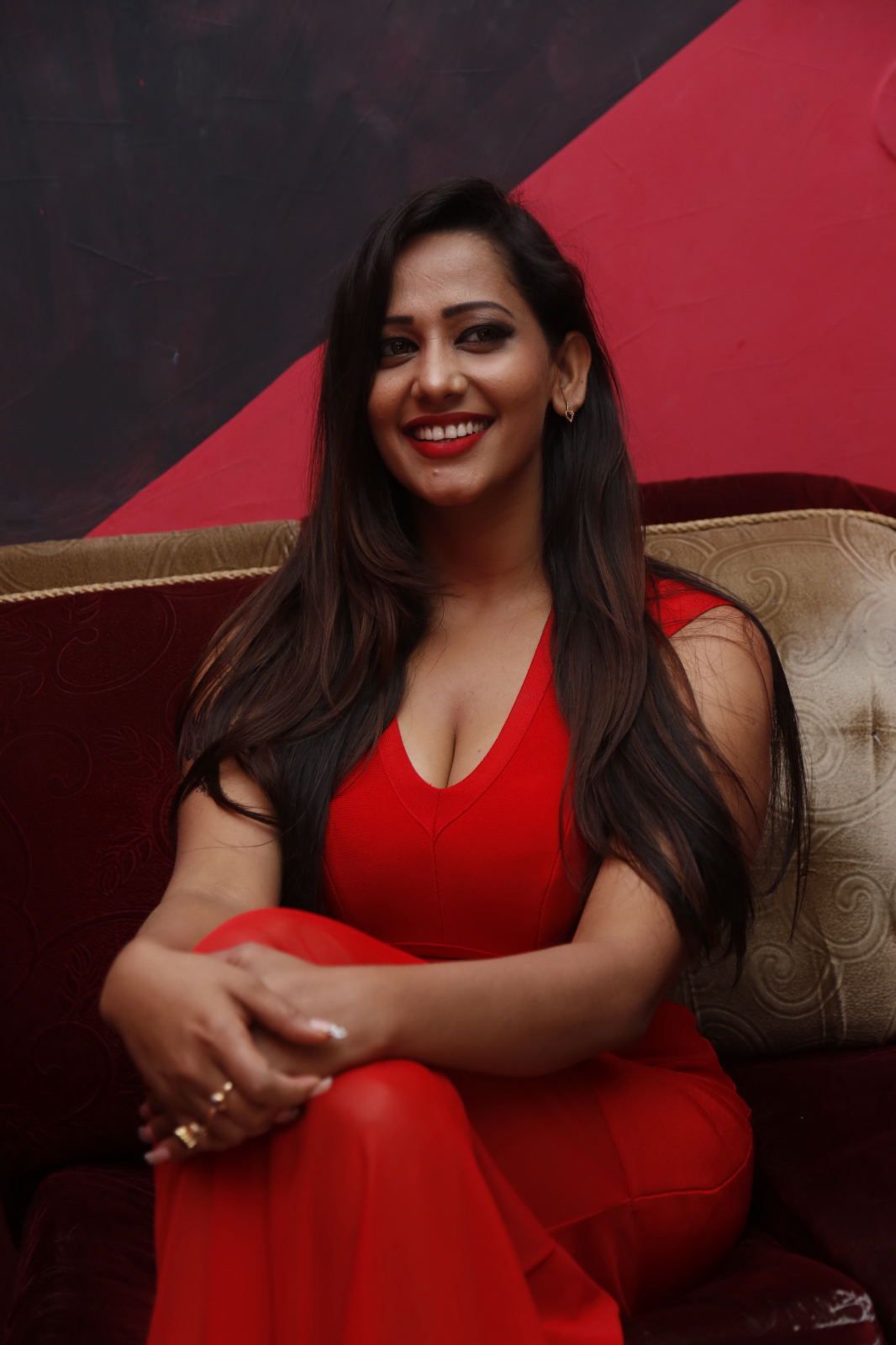 Sanjana Singh Spicy Pics