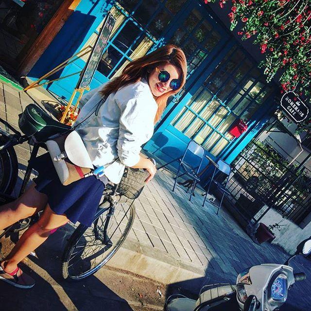 Shama Sikander Uploads Hot Vacation Pictures That Are Raising Temperature