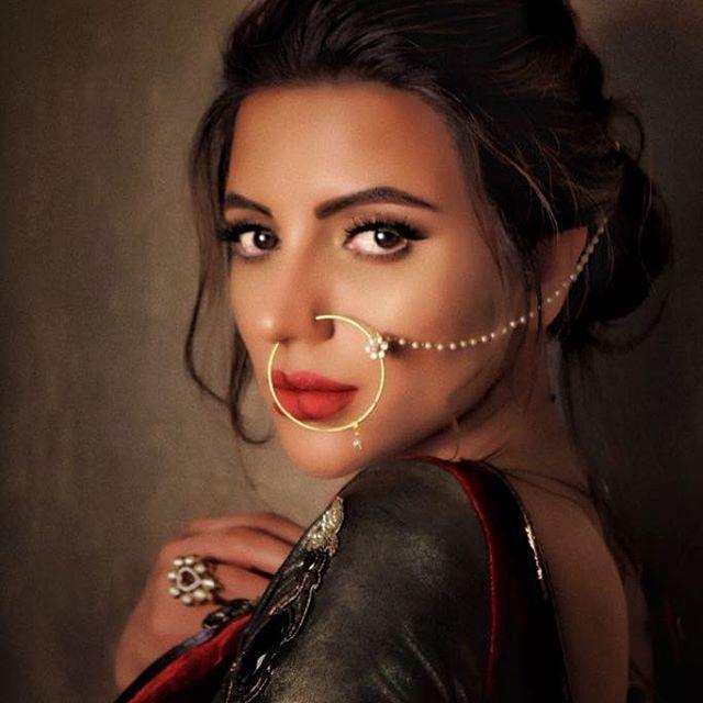 Shama Sikander Uploads Hot Vacation Pictures That Are Raising Temperature