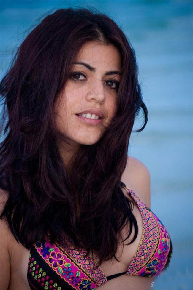Shenaz Treasurywala Sexy Stills