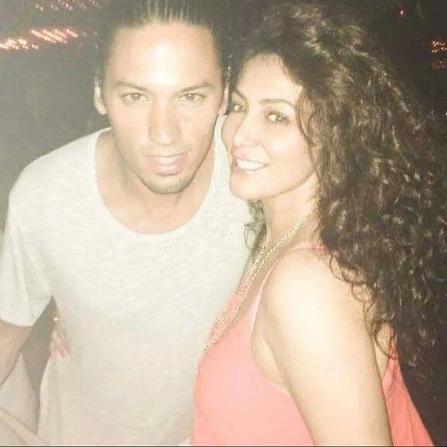 Shilpi Sharma Rare & Unseen Hot Bikini, Cleavage & Phootshoot Stills