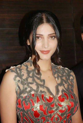 Shruti Haasan Sexy Images