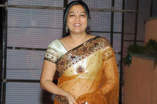 Side Actress Hema Aunty Spicy Pictures