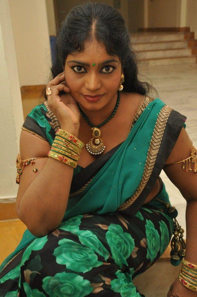 Side Actress Jayavani Hot Pictures