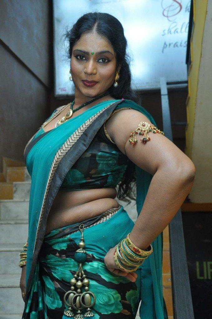 Side Actress Jayavani Hot Pictures