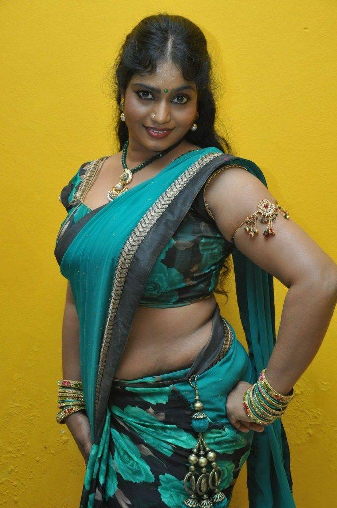 Side Actress Jayavani Hot Pictures