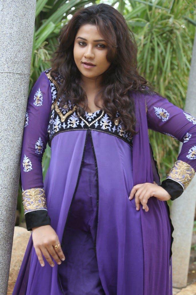 Side Actress Jyoti Hot Sexy Stills