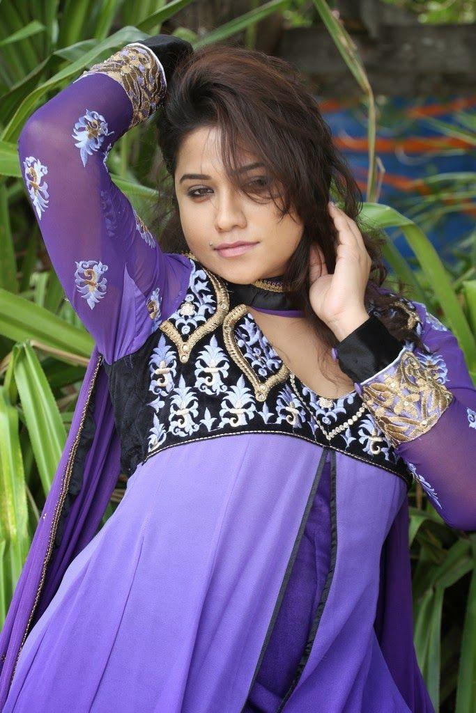 Side Actress Jyoti Hot Sexy Stills