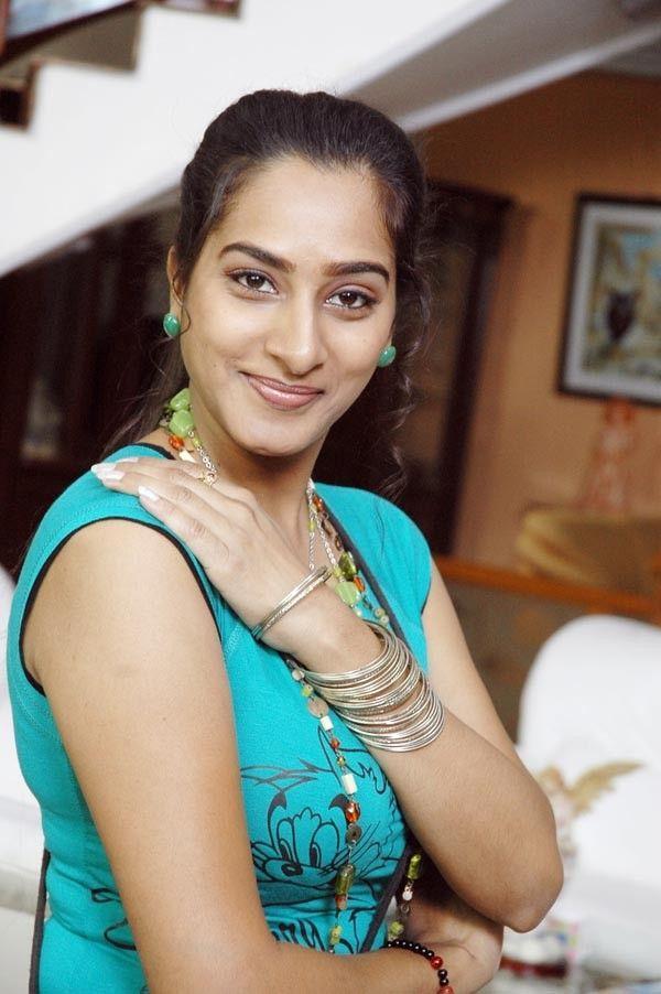 Side Actress Surekha Vani Hot Pictures