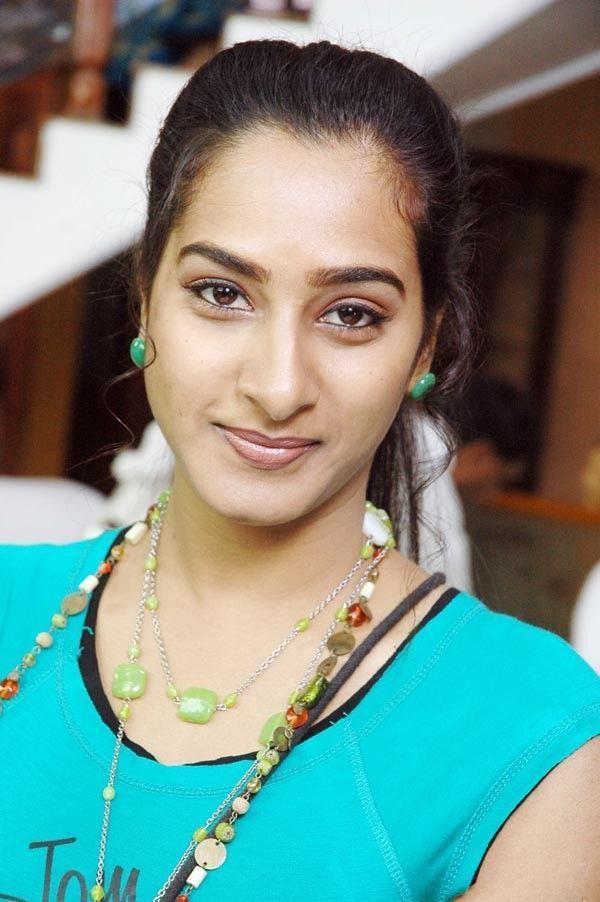 Side Actress Surekha Vani Hot Pictures