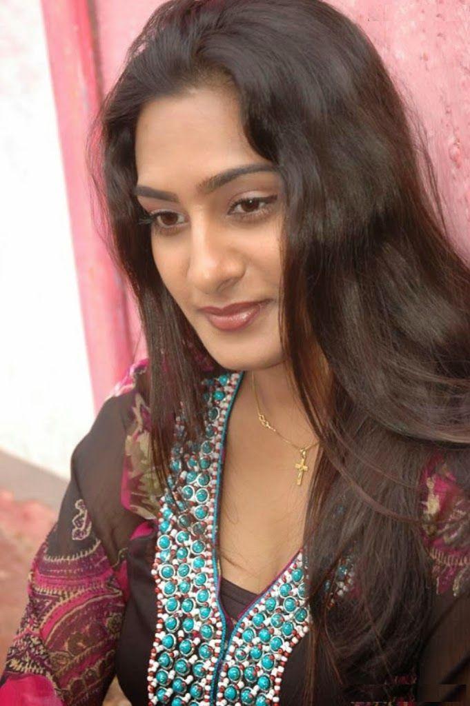 Side Actress Surekha Vani Hot Pictures