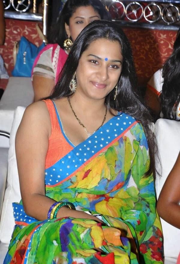 Side Actress Surekha Vani Spicy Photos