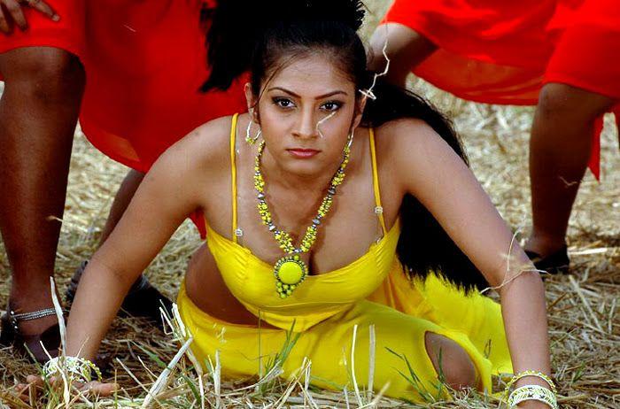 Sindhu Tolani Sexy Photos