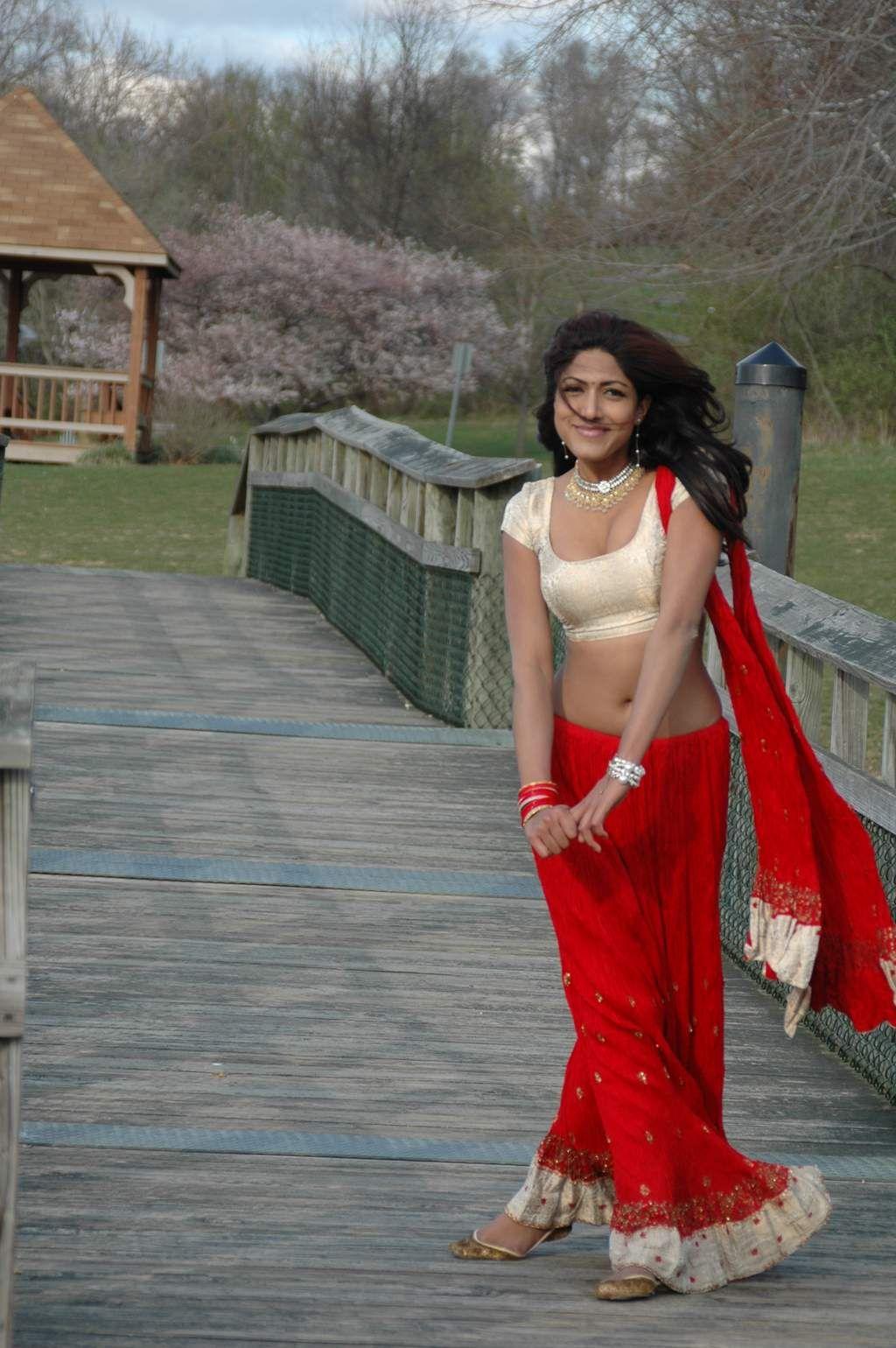 Sindhura Hot Navel Stills