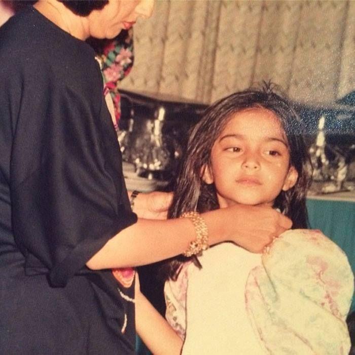 Sizzling Alia Bhatt & Sidharth On The Latest Cover Of Vogue