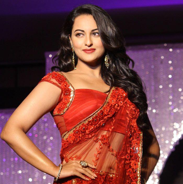 Sonakshi Sinha Sexy Hot Pics