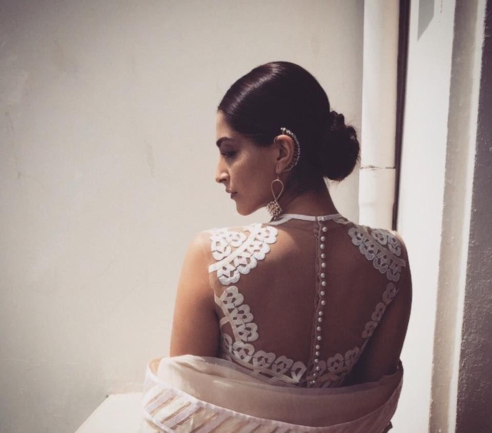 Sonam Kapoor Hot Pictures