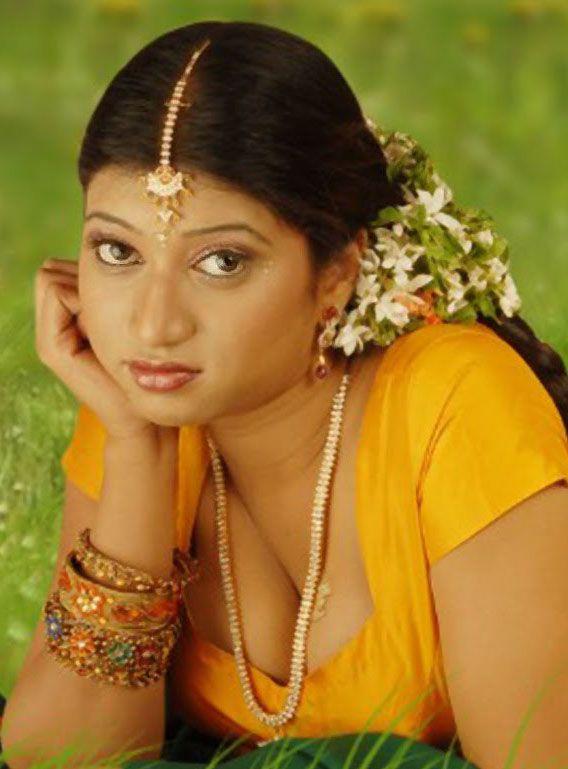 South Actress Hot Navel Pictures