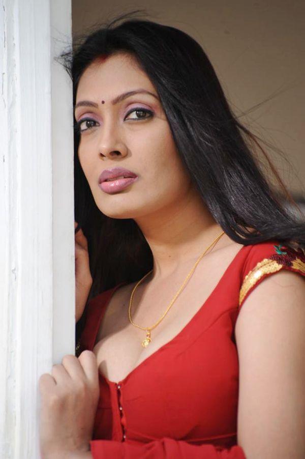 South Actress Surabhi Hot Images