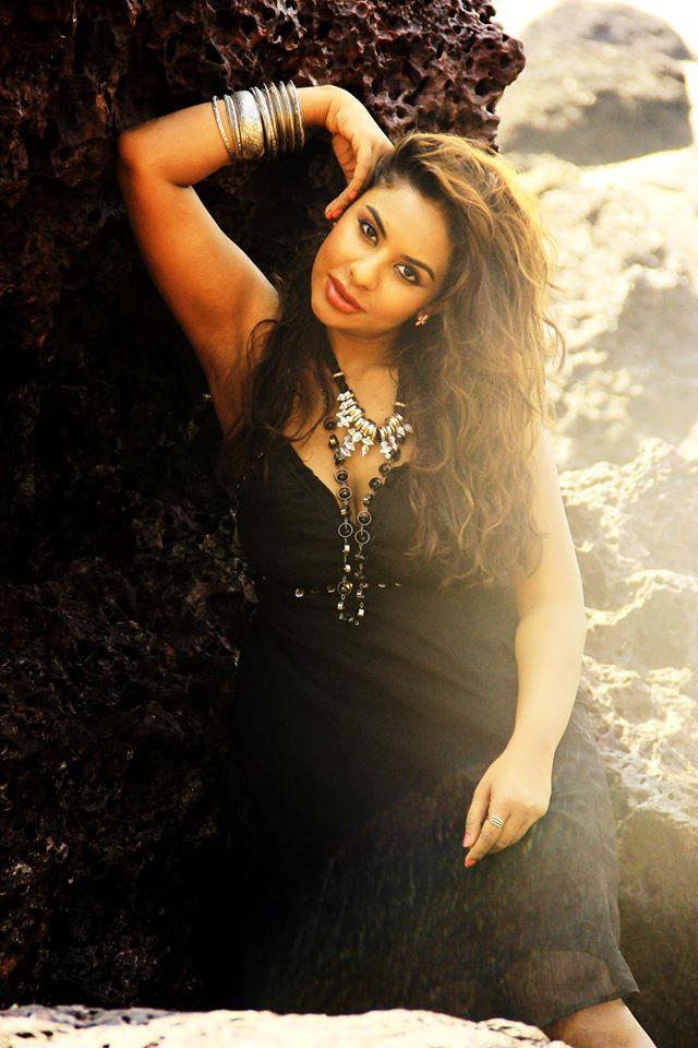 Sri Reddy Hot Photos