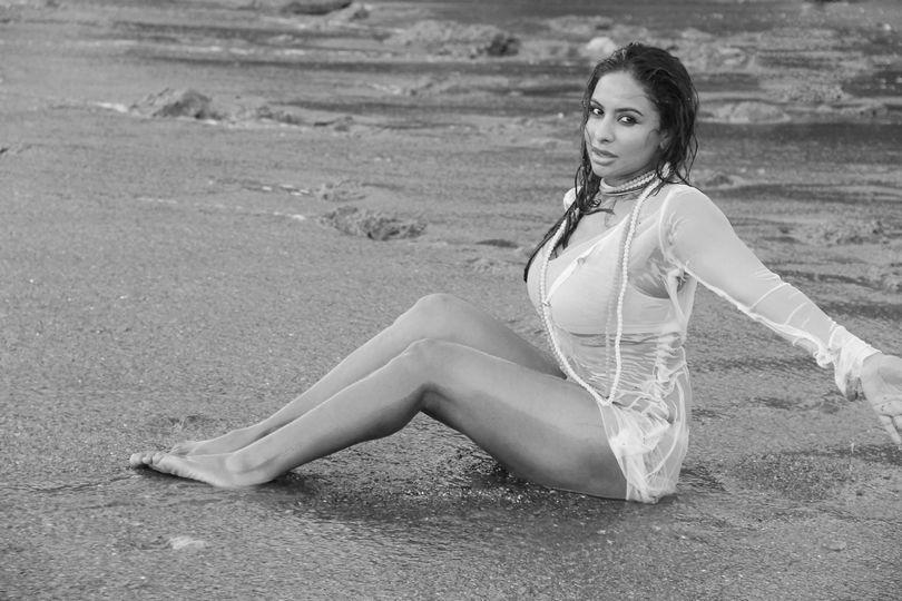 Sri Reddy Hot Photos