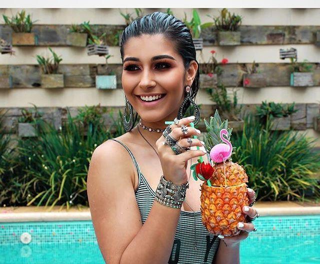 Stunning Model Dliviaa Latest Hot Photoshoot Stills