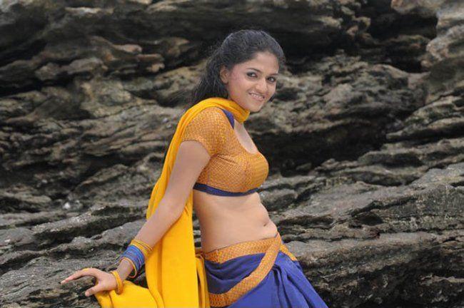 Sunaina Hot Sexy Pics