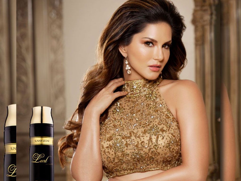 Sunny Leone Hot Latest Pics