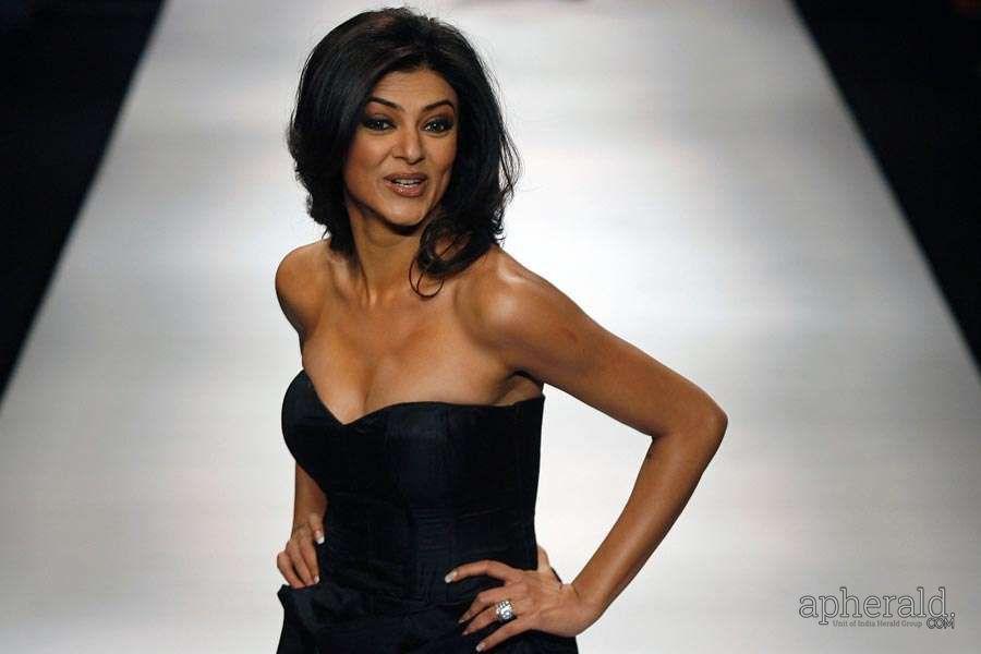 Sushmita Sen Beautiful Pics