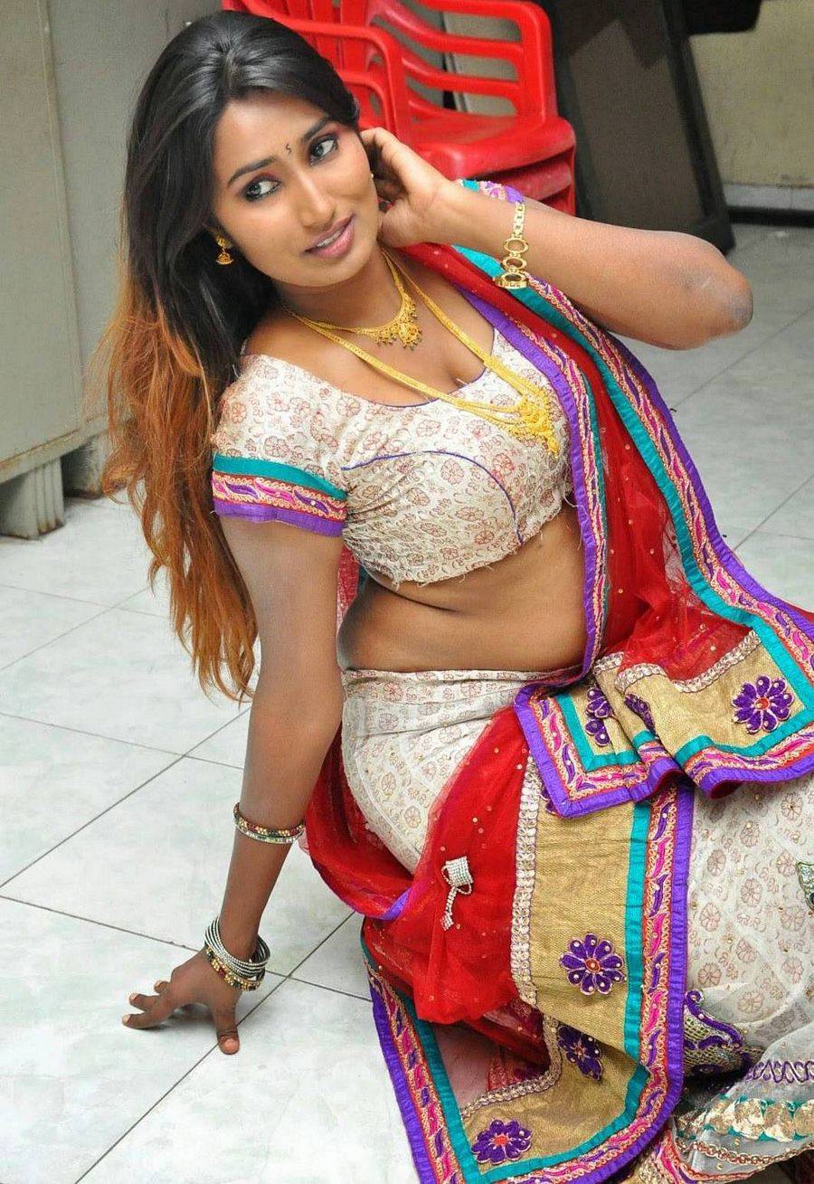 Swathi Naidu Sexy Photo Pics