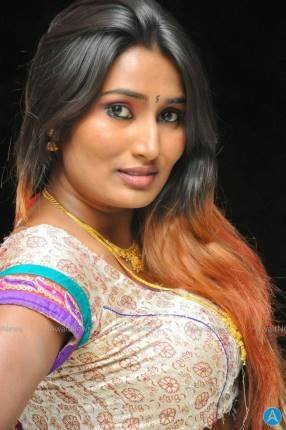 Swathi Naidu Sexy Photo Pics