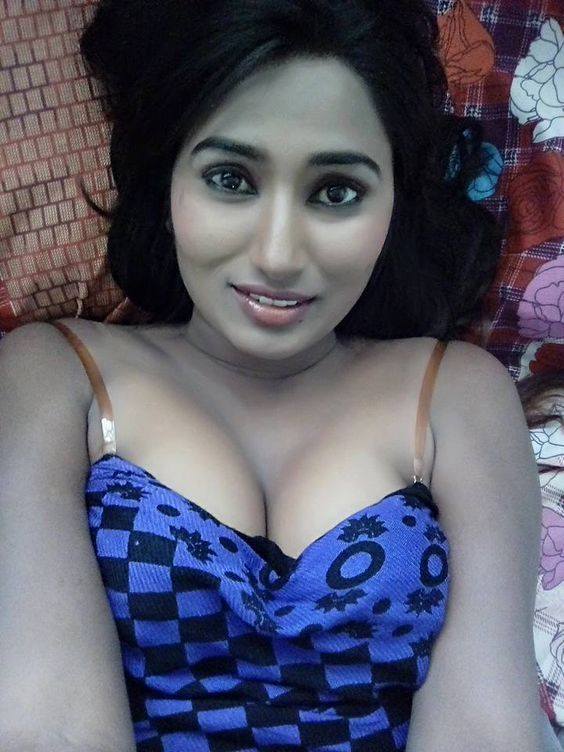 Swathi Naidu Sexy Photo Pics