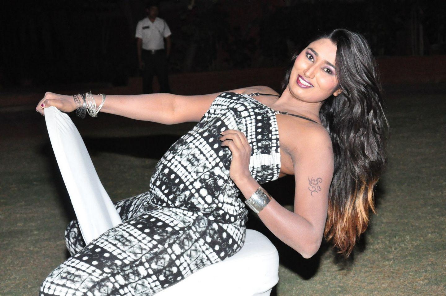 Swathi Naidu Sexy Stills