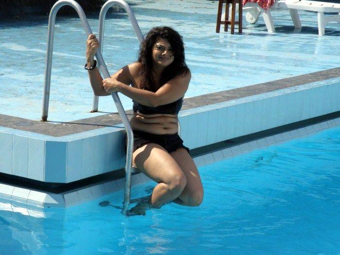 Swathi Varma Hot Navel Pics