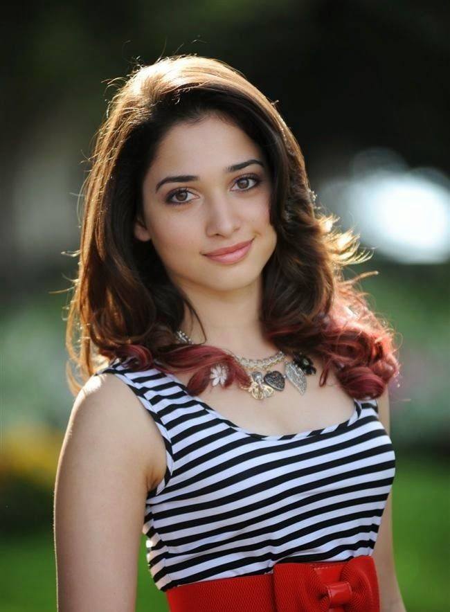 Tamanna Hot Photo Pics