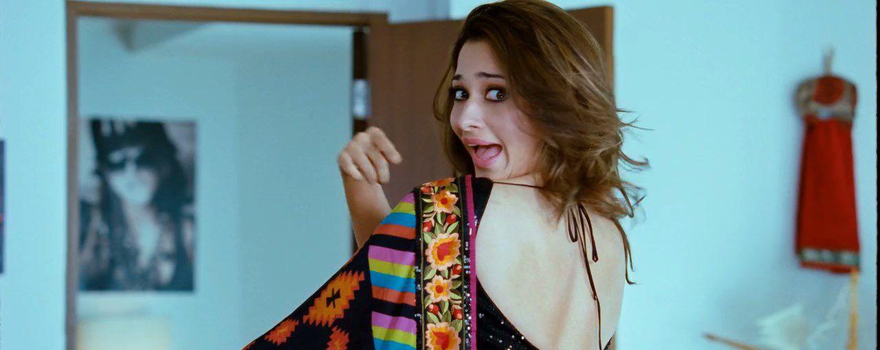 Tamanna Sexiest Navel Show