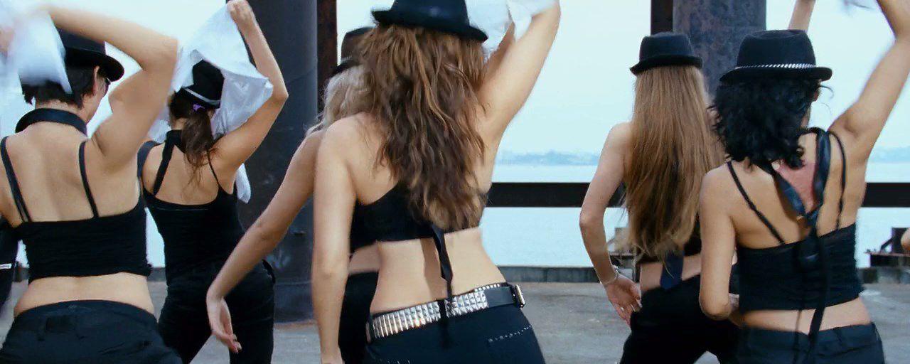 Tamanna Sexiest Navel Show