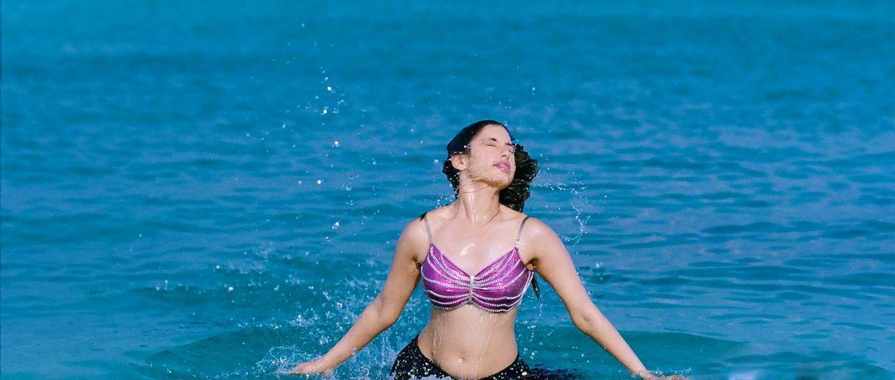 Tamanna Sexiest Navel Show