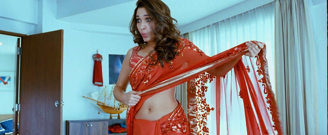 Tamanna Sexiest Navel Show