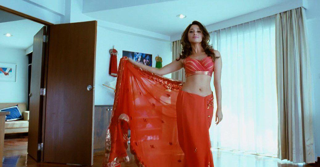 Tamanna Sexiest Navel Show