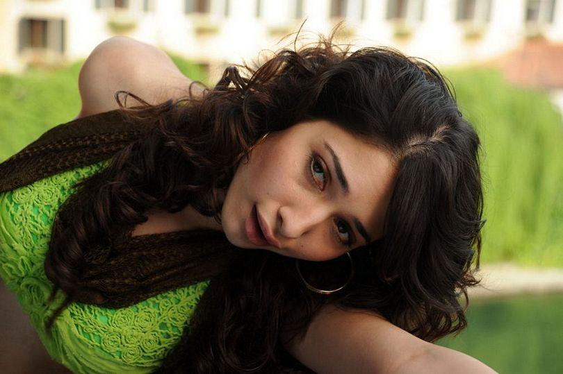 Tamanna Sexy Pics