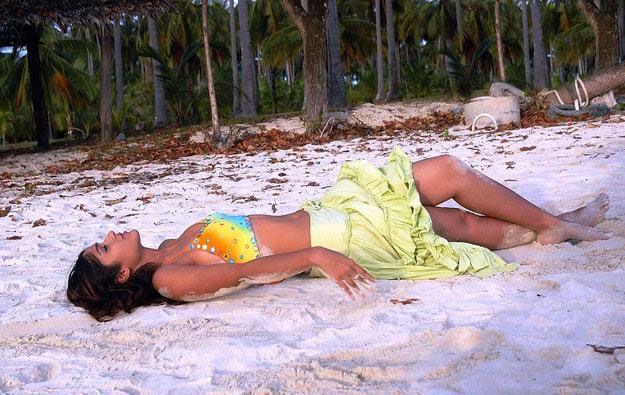 Tamil Actress Bikini Photo Collection