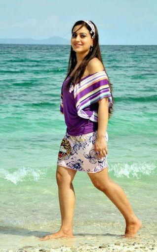 Tamil actress hot stills